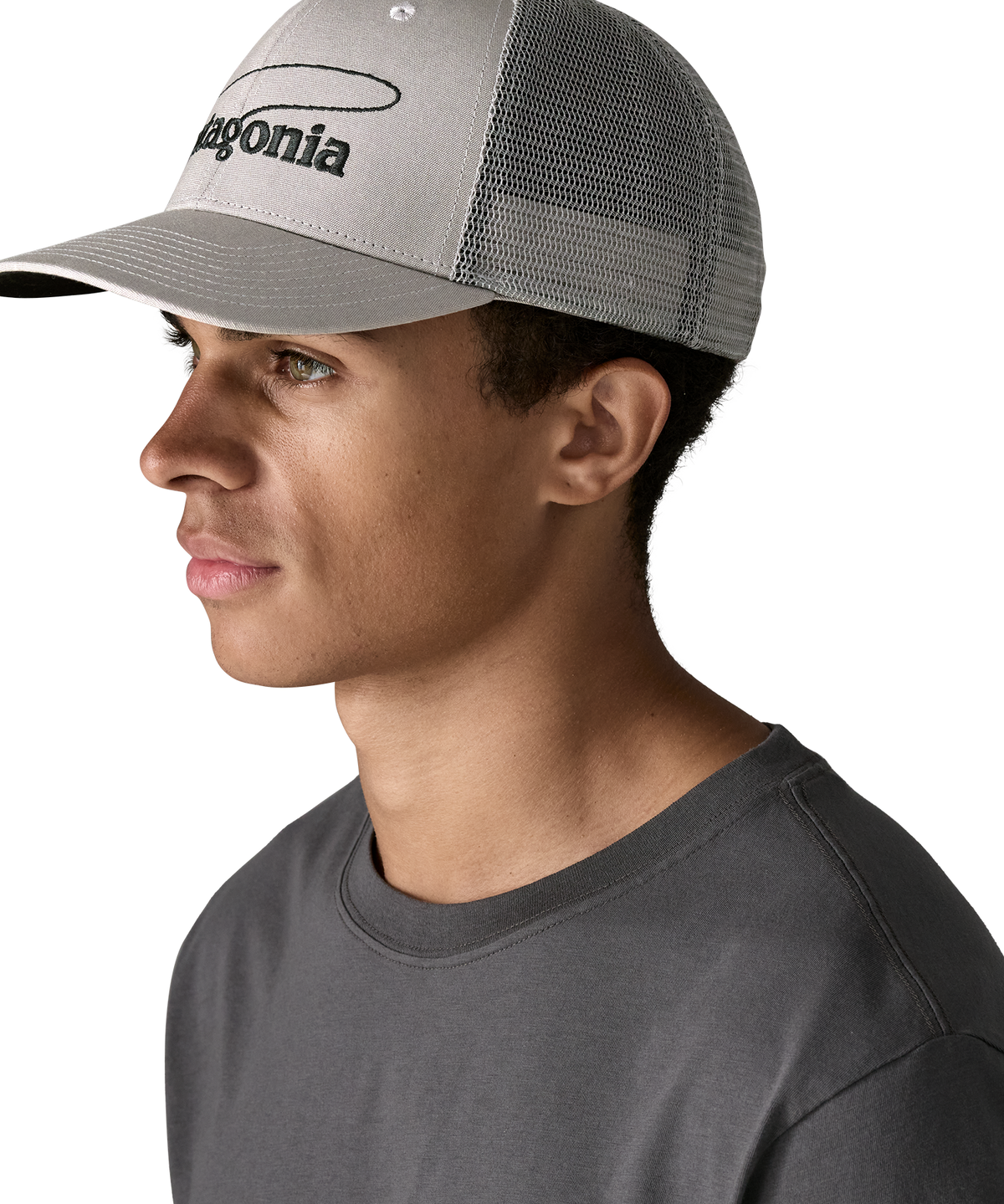 gorro-patagonia-take-a-stand-trucker-hat-38356-orh-gris