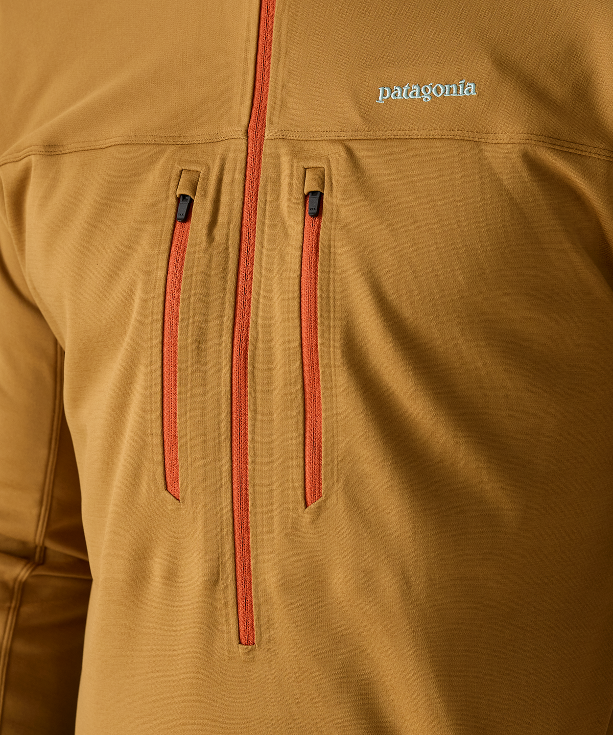 casaca-hombre-patagonia-r1-ultralight-40035-645-marron