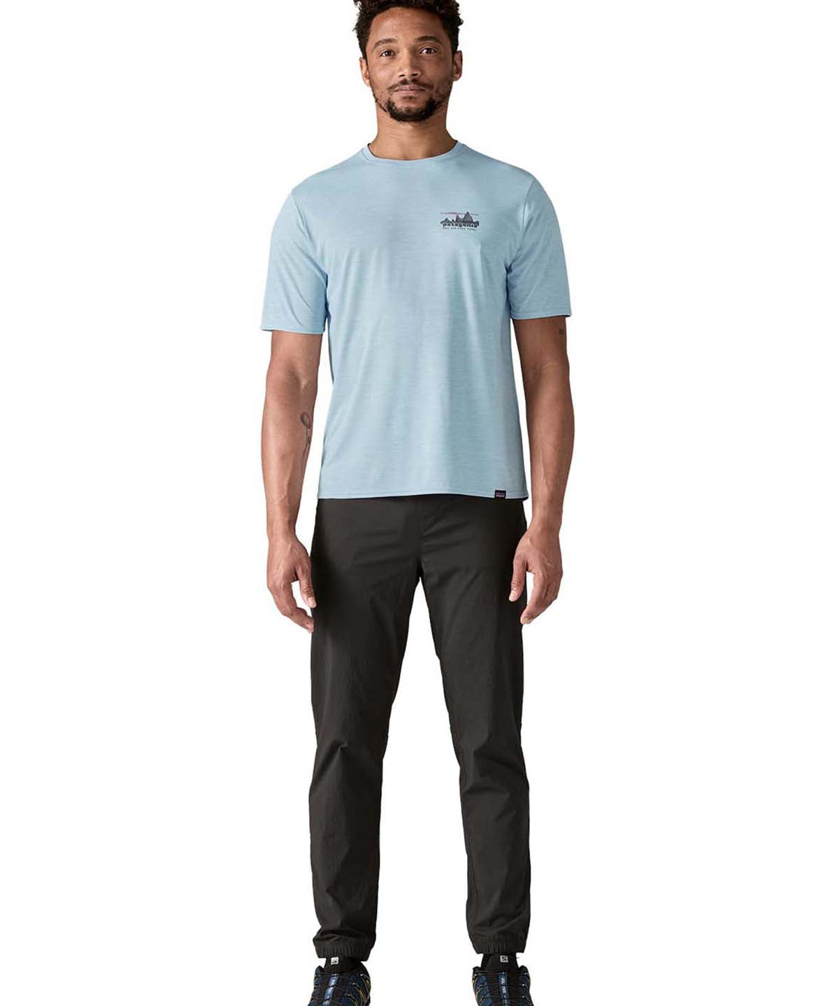 Polo Manga Corta Hombre Capilene® Cool Daily Graphic Shirt '73 Skyline: Fleck Blue