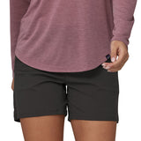 Short Mujer Quandary Shorts - 5" Black