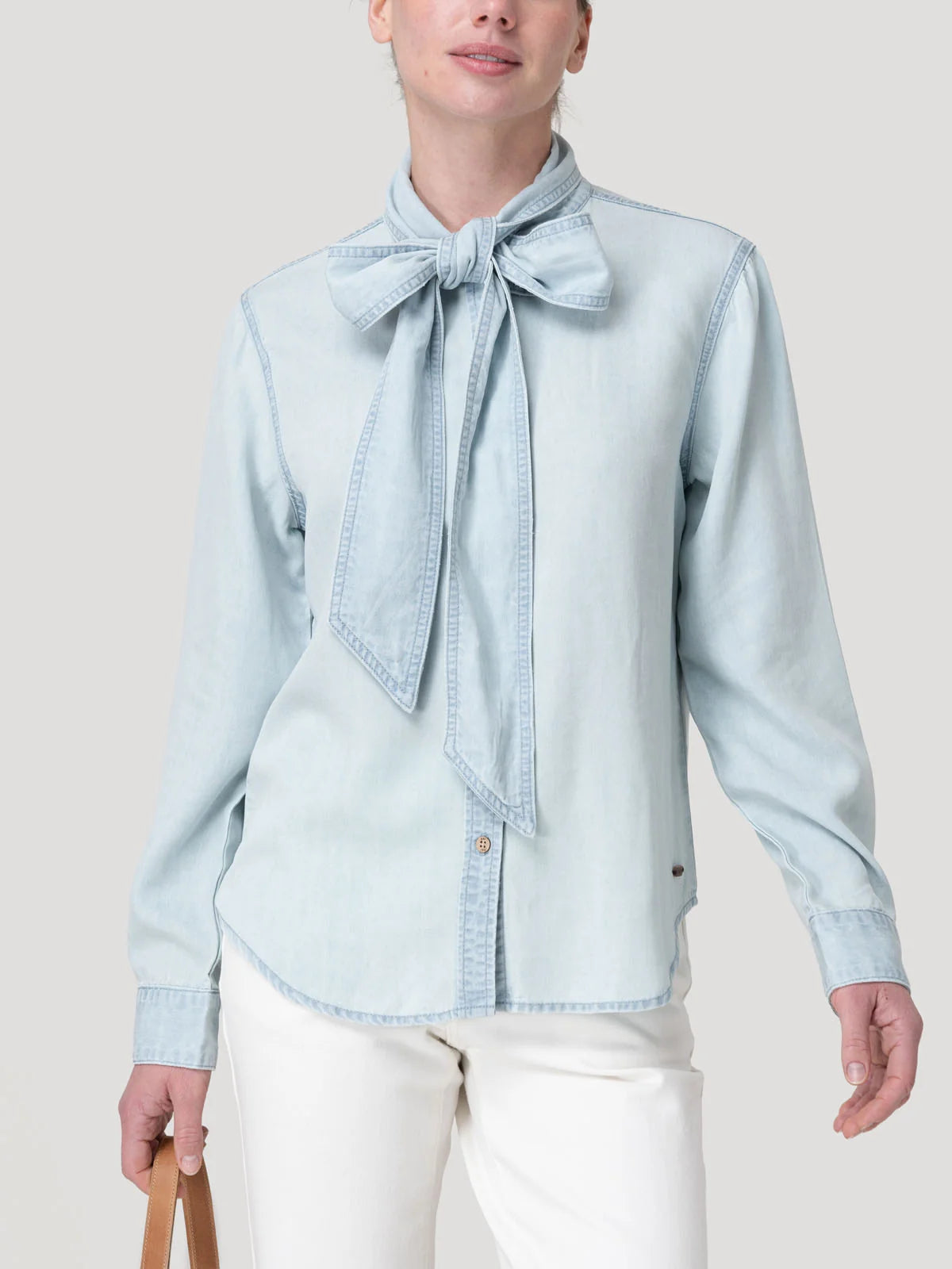 Blusa Tencel Mujer Oleo Rockford - 1; Blusa Tencel Mujer Oleo Rockford - 2; Blusa Tencel Mujer Oleo Rockford - 3; Blusa Tencel Mujer Oleo Rockford - 4; Blusa Tencel Mujer Oleo Rockford - 5; Blusa Tencel Mujer Oleo Rockford - 6; Blusa Tencel Mujer Oleo Rockford - 7; Blusa Tencel Mujer Oleo Rockford - 8; Blusa Tencel Mujer Oleo Rockford - 9; Blusa Tencel Mujer Oleo Rockford - 10